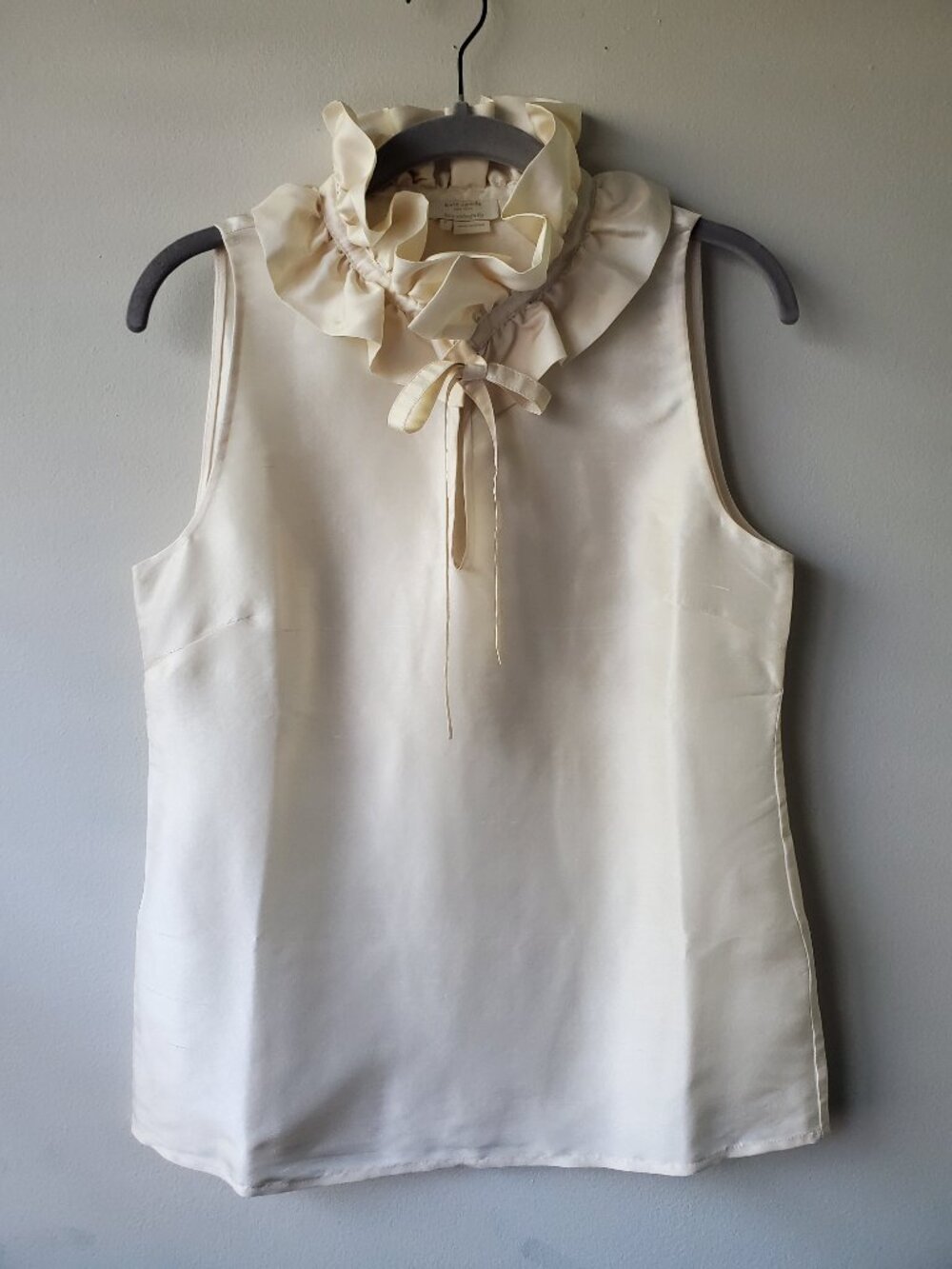 NEW Kate Spade Ivory 100% Silk Ruffle Collar Sleeveless Blouse 2